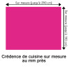 Crédence de cuisine rose foncé sur mesure. Livraison gratuite !
